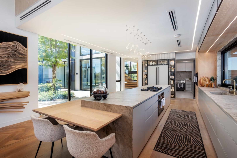 7 Bedroom Property for Sale in Val De Vie Estate Western Cape